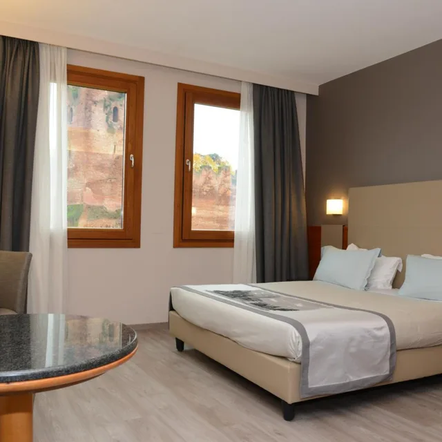 غرفة أساسية بسرير مزدوج، Albergo Roma, Bw Signature Collection 3/9