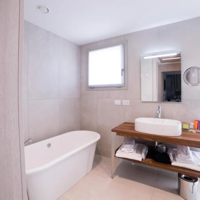 Panoramic, Park, Suite، Splendido Bay Luxury Spa Resort 7/7