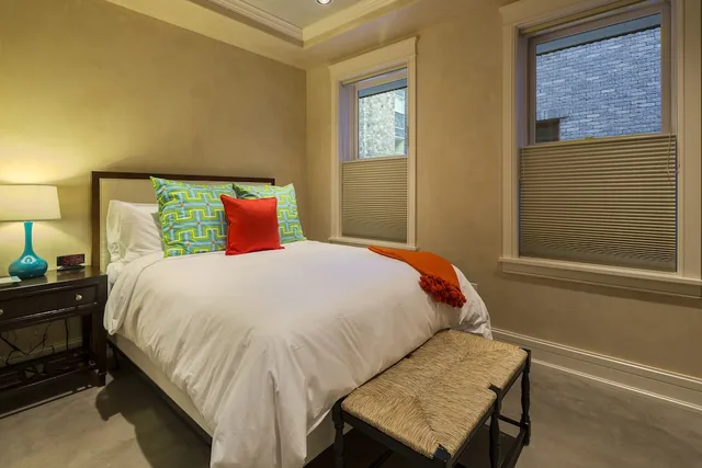 3 Bedrooms, King and Queen and Twin Beds, The Auberge Residences at Element 52 2/8