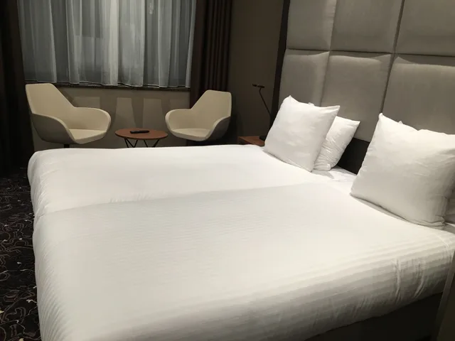 غرفة قياسية رباعية، Hotel Levell 2/3