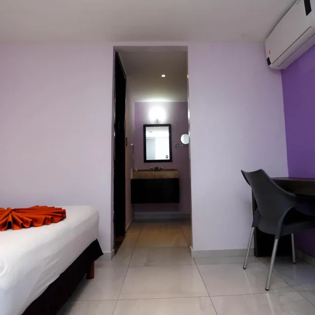 Room, Twin Beds, Hotel Kavia 10/10