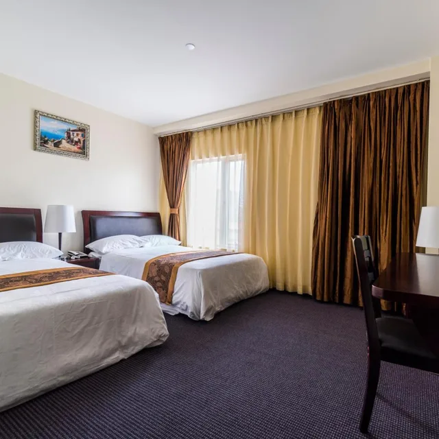 غرفة قياسية بسرير مزدوج، John Hotel 1/8