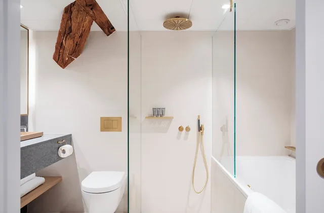 Tower, Suite, King Bed، Copenhagen Admiral Hotel 5/8