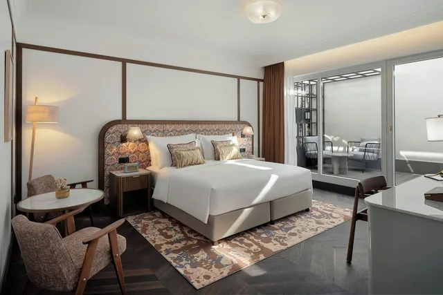 Heritage, King Bed، Stradom House, Autograph Collection 10/10