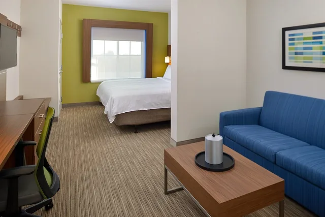 غرفة قياسية بسرير كوين، Holiday Inn Express Lodi 5/5