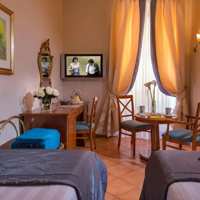 غرفة بسرير مزدوج أو سريرين منفصلين، Mozart Hotel Rome 10/10