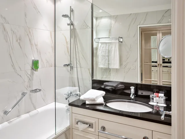 غرفة ديلوكس بسريرين منفصلين، Austria Trend Parkhotel Schonbrunn 7/8