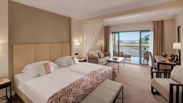 Executive, Sea Side، THE CAMP DE MAR Hotel & Resort 1/3