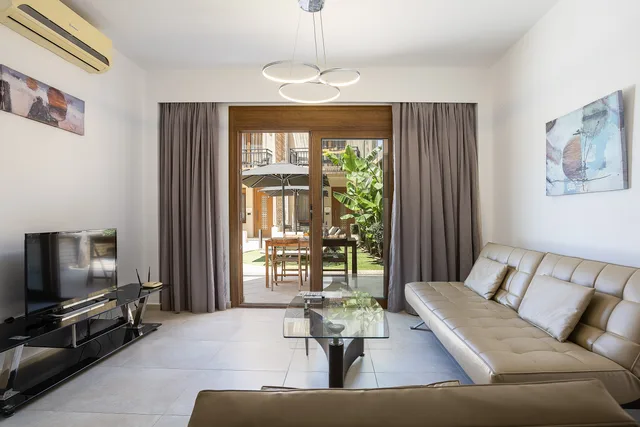 Suite, Pantheon Villas 5/10