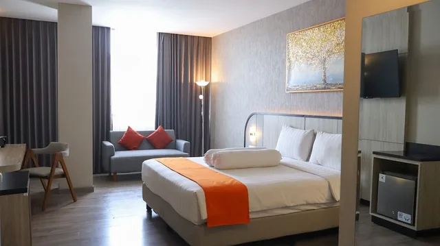 غرفة تنفيذية بسرير مزدوج، Front One Gosyen Hotel Salatiga 4/8