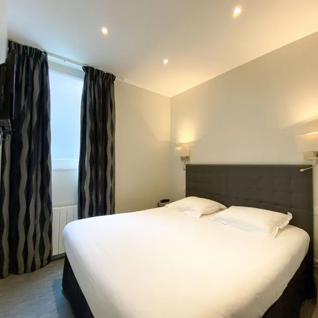 Studio, Apartment, Queen Bed, Best Western Le Cheval Blanc 1/10