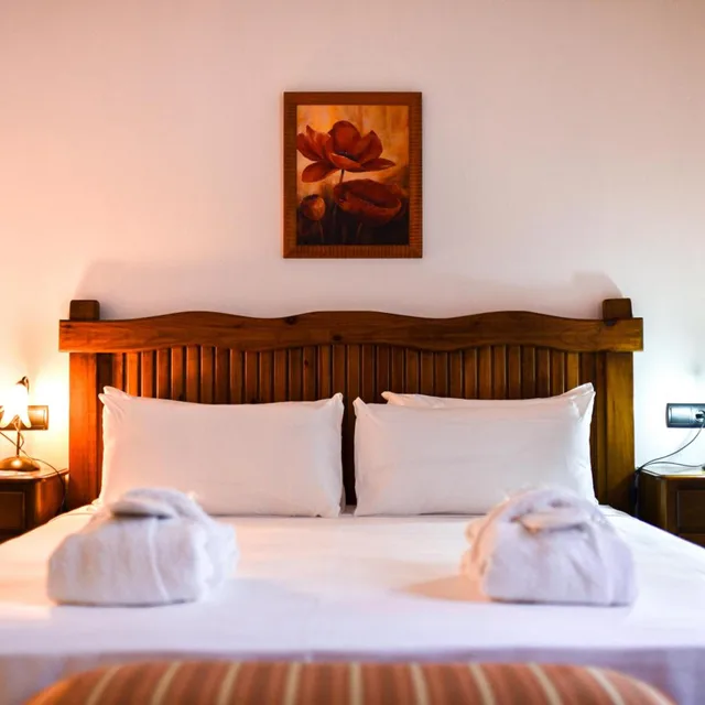 Quadruple Room (2+2), The Place Bodega Real 3/10