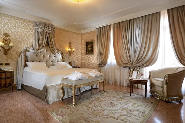 غرفة ديلوكس بسريرين منفصلين، Hotel Ai Reali di Venezia, an SLH Hotel 3/4