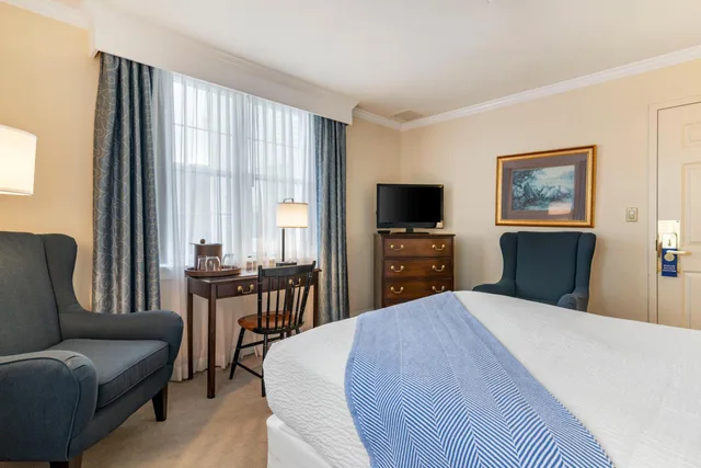 غرفة بسرير كوين، HARRASEEKET INN 1/4