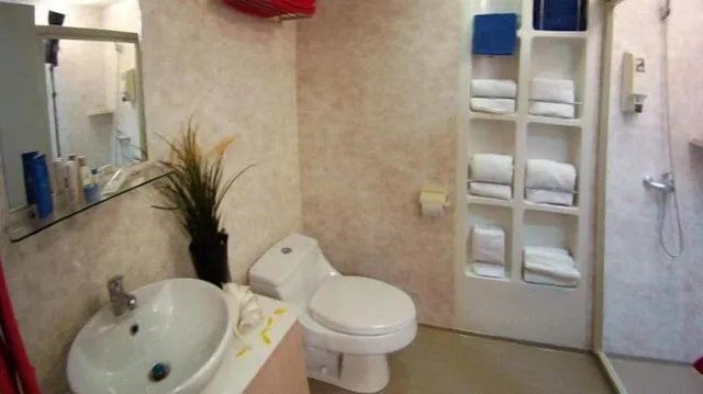 غرفة قياسية بسرير مزدوج، Rujia Inn 7/8