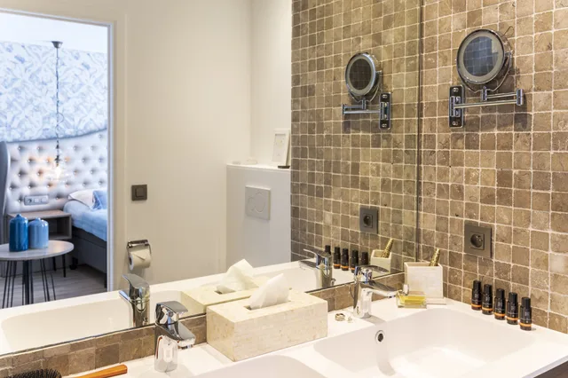 غرفة عائلية بسرير مزدوج مع أريكة، Hotel Acacia 2/3