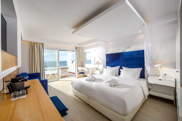 غرفة سوبيريور بإطلالة على البحر، Minos Imperial Luxury Beach Resort and Spa Milatos 2/5