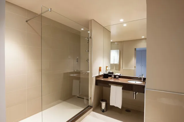 Junior Suite, Twin Beds, Vila Gale Collection Sao Miguel 3/3