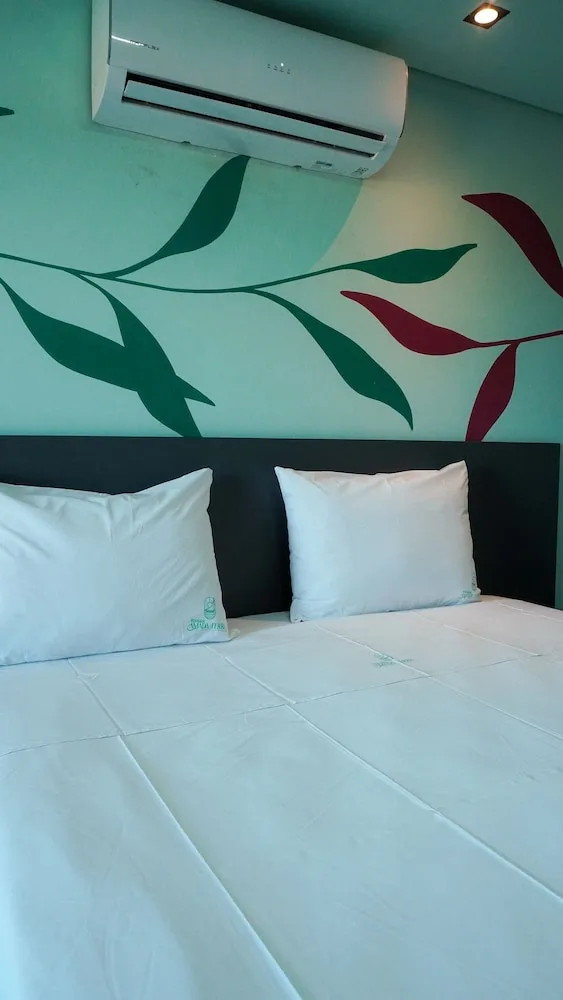 Luxury, 1 Queen and 1 Single Bed, Murphy Bed، Pousada Flor De Magnolia 1/1