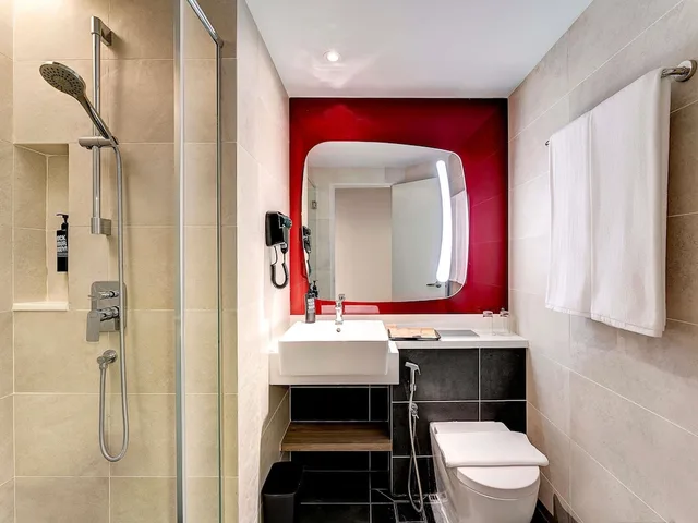 غرفة قياسية بسرير كوين، ibis PJCC Petaling Jaya 4/4