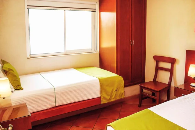 جناح بغرفتي نوم، Alcazar Suites 2/4