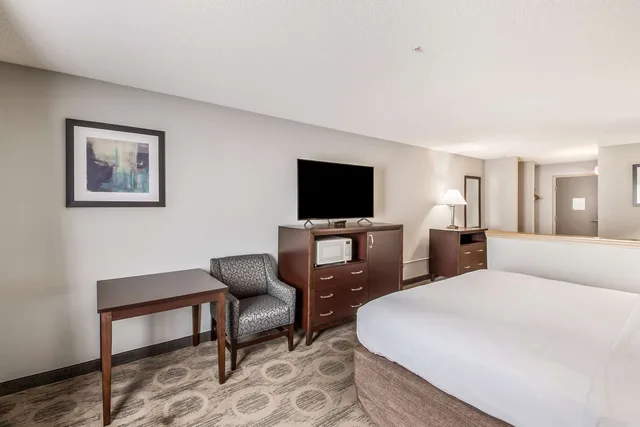 جناح بسرير كينج، Red Lion Inn & Suites Sequim 1/3