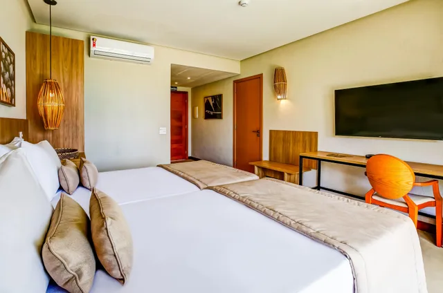 غرفة بإطلالة على المسبح لذوي الإعاقة، Hotel Boutique and Spa Ponta de Inhambupe by Slaviero Hoteis 1/8