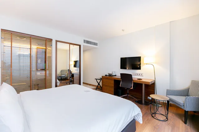 غرفة بريميير بسرير مزدوج أو سريرين منفصلين، Sacha Hotel Uno 4/10