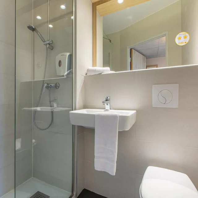 غرفة بسرير مزدوج، Hotel Premiere Classe Chartres Barjouville 10/10