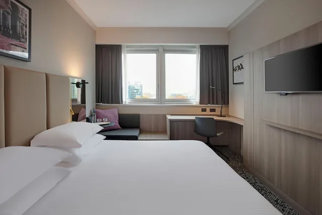 Worklife, Standard, King Bed، Crowne Plaza Hotel Milan Linate 2/10