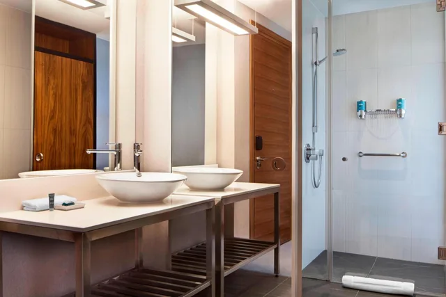 Urban, Guest Room, King Bed, High Floor، Aloft London Excel 8/9