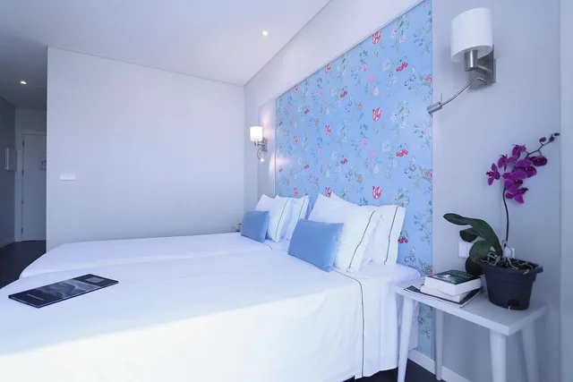 غرفة ديلوكس بسريرين منفصلين، Aguahotels Alvor Jardim 1/5