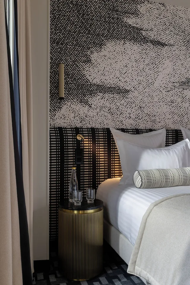 Superior, Queen Bed, Balcony, Hotel Filigrane 2/5