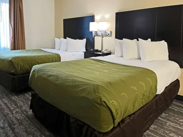 غرفة قياسية بسريرين مزدوجين، Quality Inn Traverse City 6/10