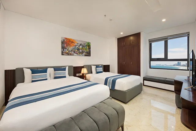 Luxury, Suite, 1 King and 1 Single Beds, Ocean View, Bathtub, Eden Ocean View Hotel Da Nang 1/4