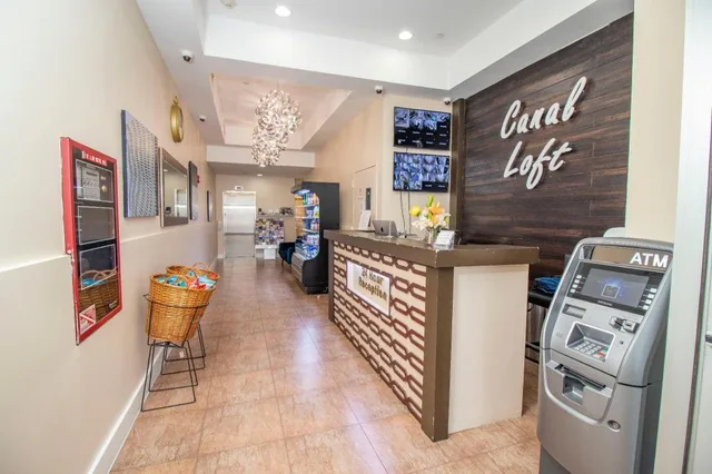غرفة بسرير كوين، Canal Loft Hotel 1/1