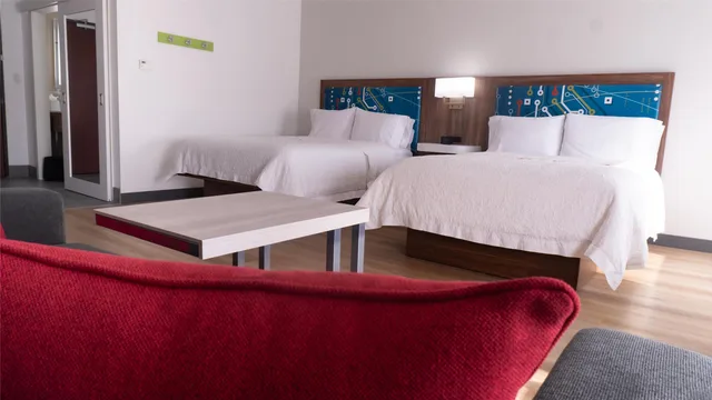 جناح استوديو بسريرين كوين مع أريكة، Hampton Inn Suites Houston Katy 2/8