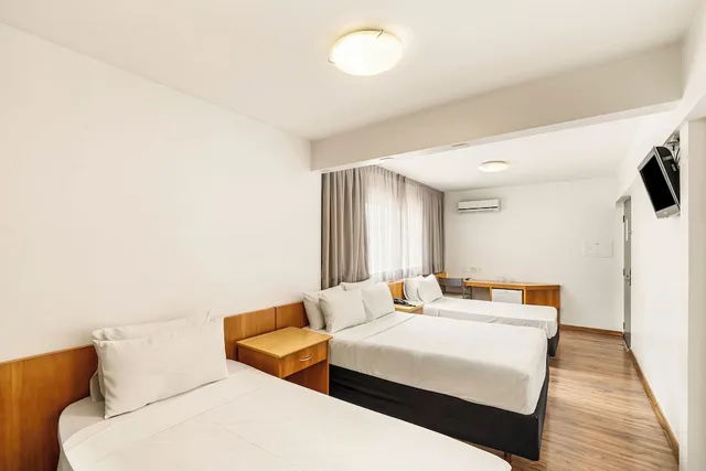 غرفة عائلية بسرير مزدوج وسريرين منفصلين، Slim Hotel Sao Paulo Congonhas - Aeroporto 3/10
