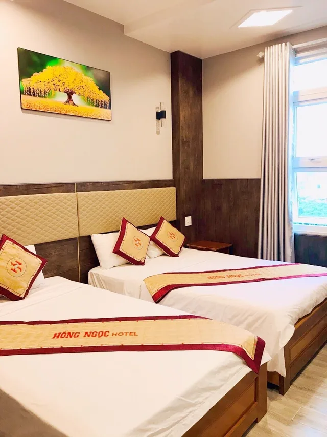غرفة قياسية رباعية بسرير كوين، Hong Ngoc Hotel 2/6