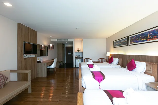 Room, Triple, 3 Beds, Grand Ratchapruek Hotel 6/10