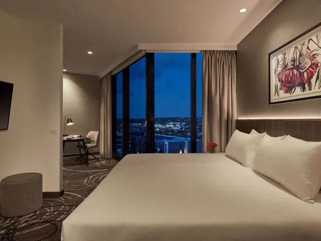 جناح بريميير بسرير كينج، PARKROYAL Monash Melbourne 1/4