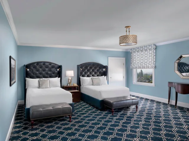 غرفة سوبيريور بسريرين كوين بإطلالة، Claremont Resort & Club 1/7