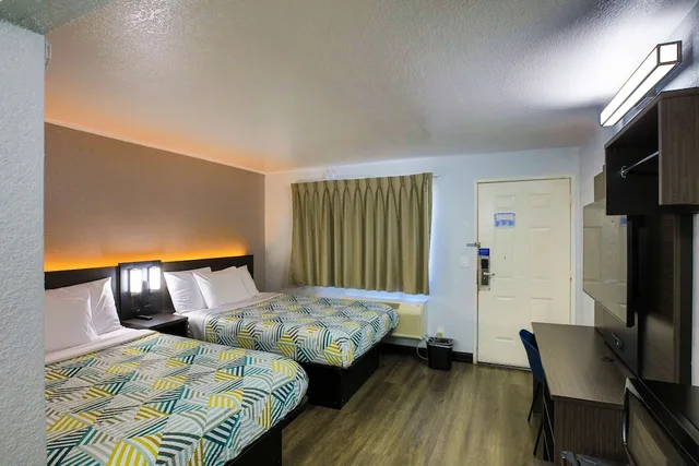 غرفة ديلوكس بسريرين مزدوجين لذوي الإعاقة، Motel6 Sacramento, CA - Old Sacramento North 4/10