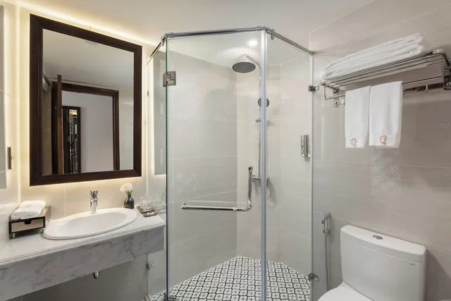 غرفة ديلوكس بسرير مزدوج أو سريرين منفصلين، The Q Boutique Hotel 3/3
