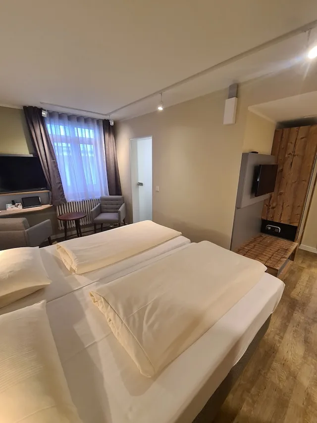 غرفة بسرير مزدوج في الملحق، Stadthotel Engel 1/9