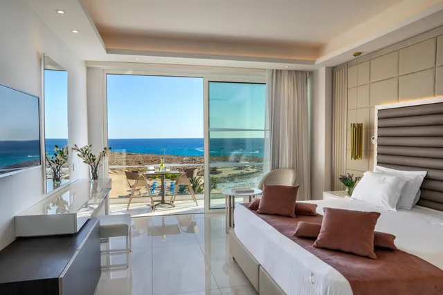 Superior, Single Bed, Sea Front، Chrysomare Beach Hotel & Resort 6/9
