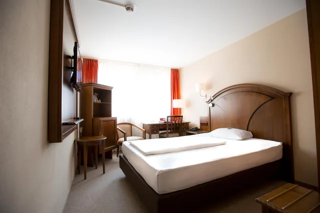 غرفة قياسية مفردة، BURGHOTEL NURNBERG 2/12
