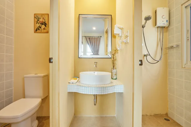 فيلا عائلية بسريرين كينج بـ3 غرف نوم بحوض استحمام، Talay Hotel & Villa 4/6