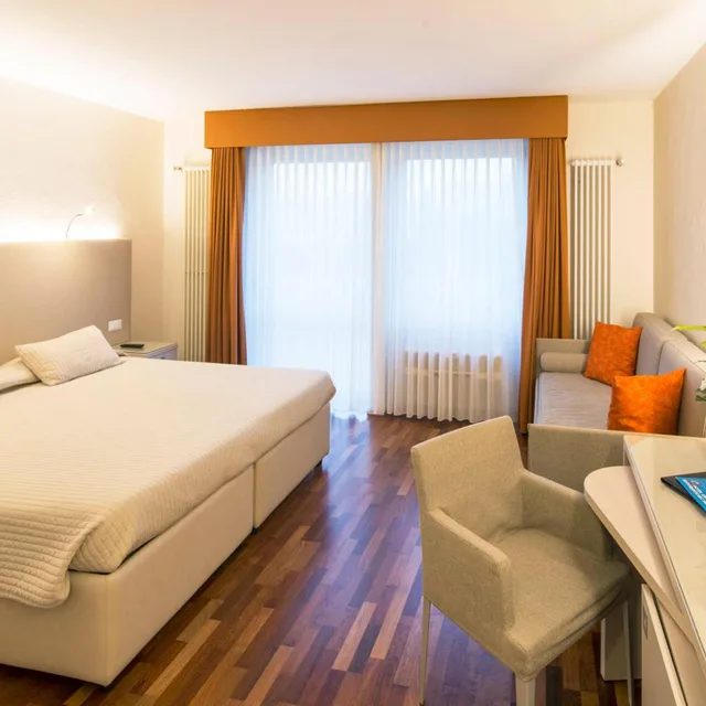 غرفة عائلية بسرير بطابقين، Hotel Campione 1/7