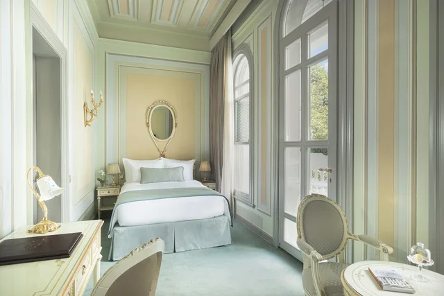 غرفة كلاسيكية بسرير مزدوج بإطلالة على الحديقة بشرفة، Bosphorus Palace Hotel Special Class 2/2